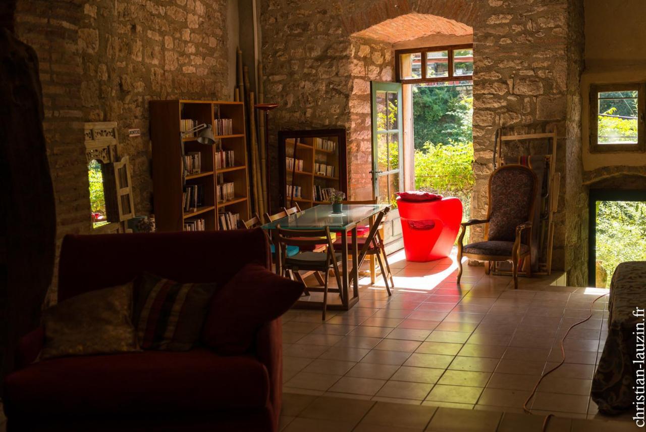 Bed and Breakfast Marie Colline A La Campagne Saint-Antonin Exterior foto